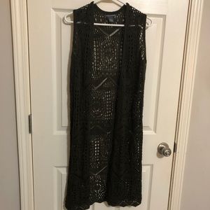 Chelsea & Theodore Green Knit Duster Vest